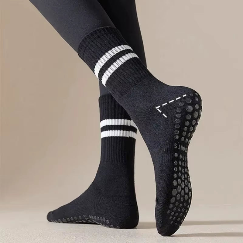 PinkFlex StudioGrip Mid-Tube Yoga Socks